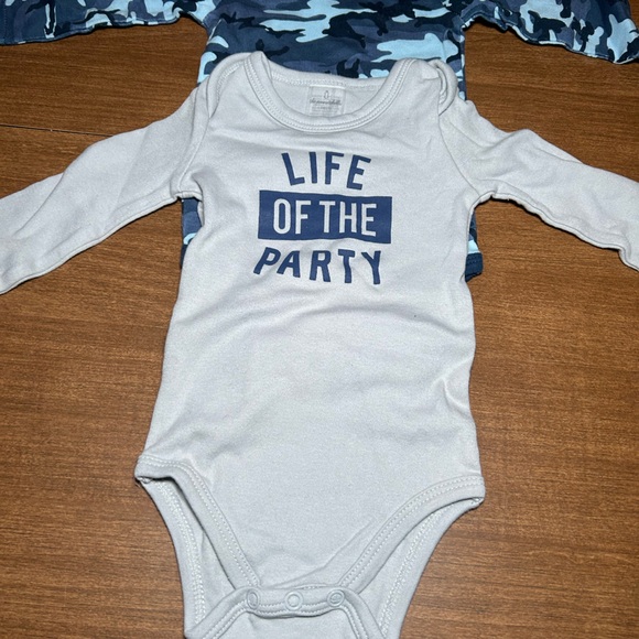 The Peanutshell onesie bundle - Picture 10 of 13